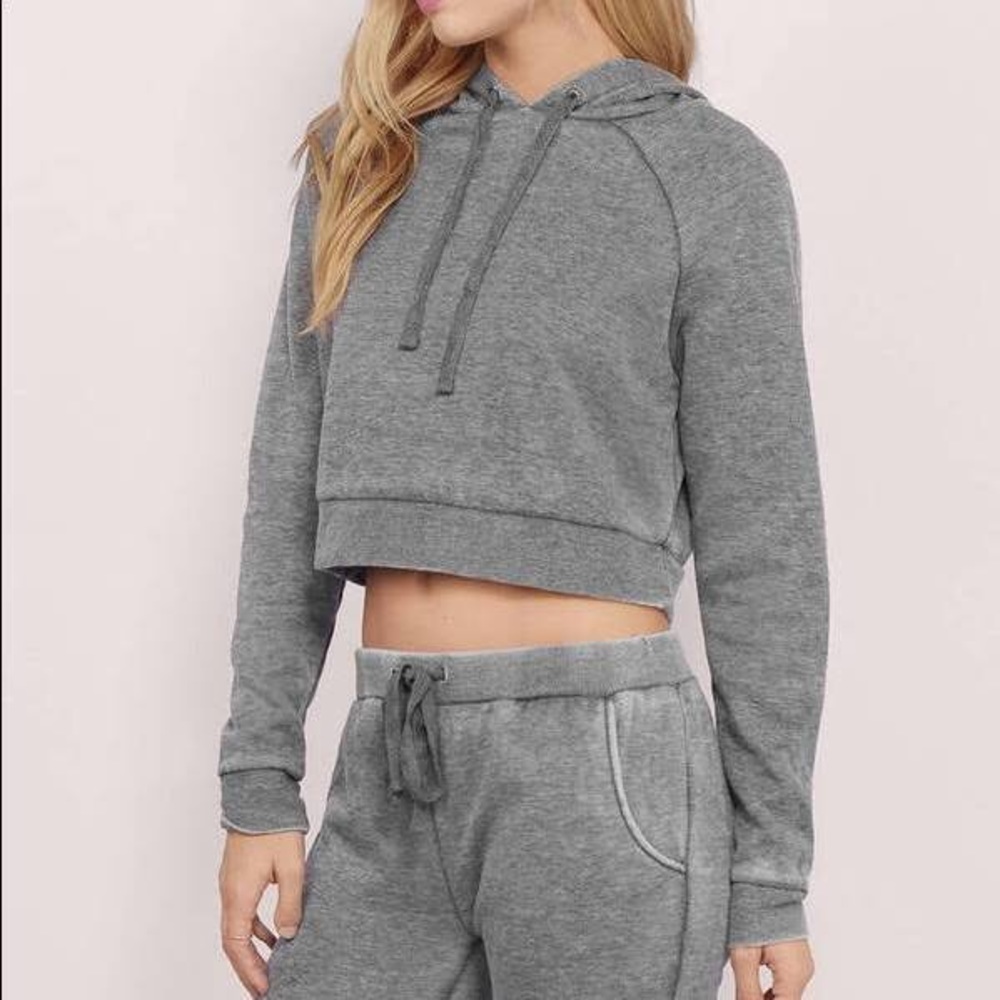 Tobi cropped sweatshirt